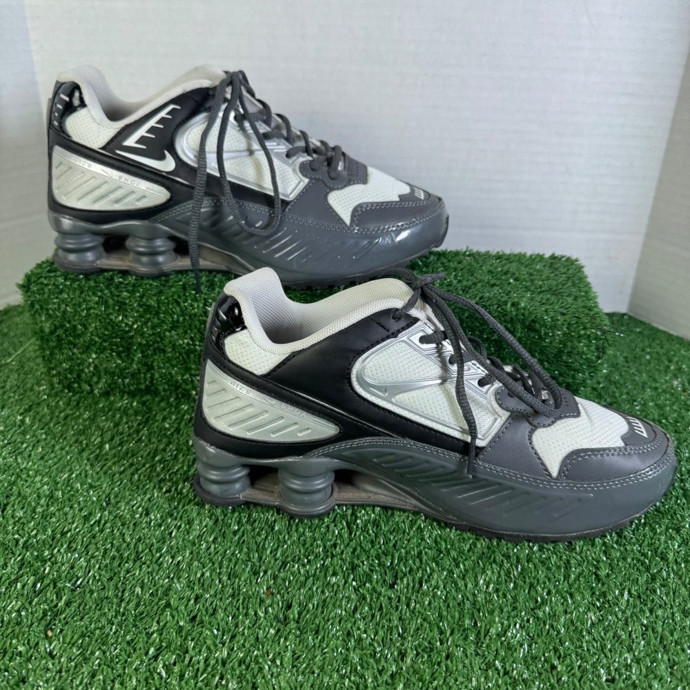 Nike‎ Shox Enigma Womens Black Metallic Silver Grey Sneakers BQ9001-002 Size 7